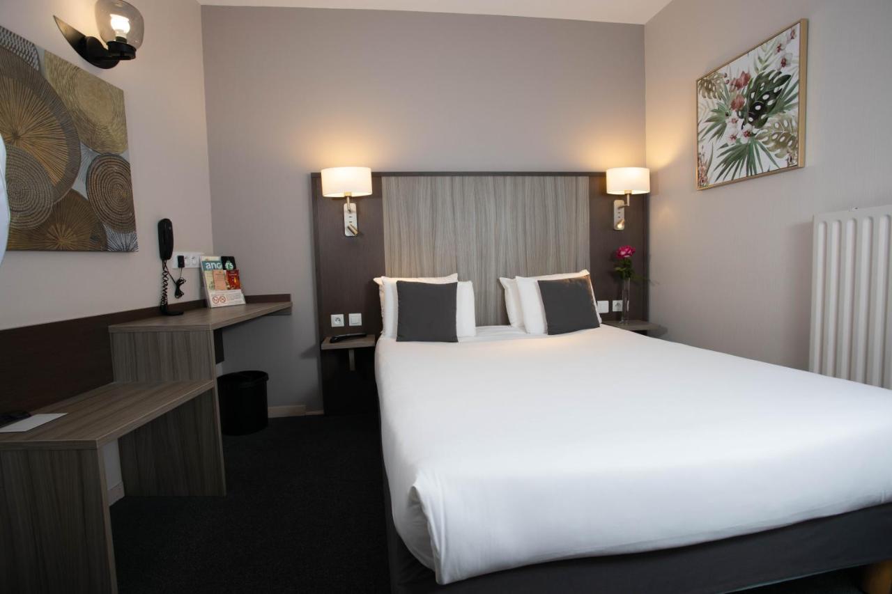 Hotel Continental Angers Bagian luar foto
